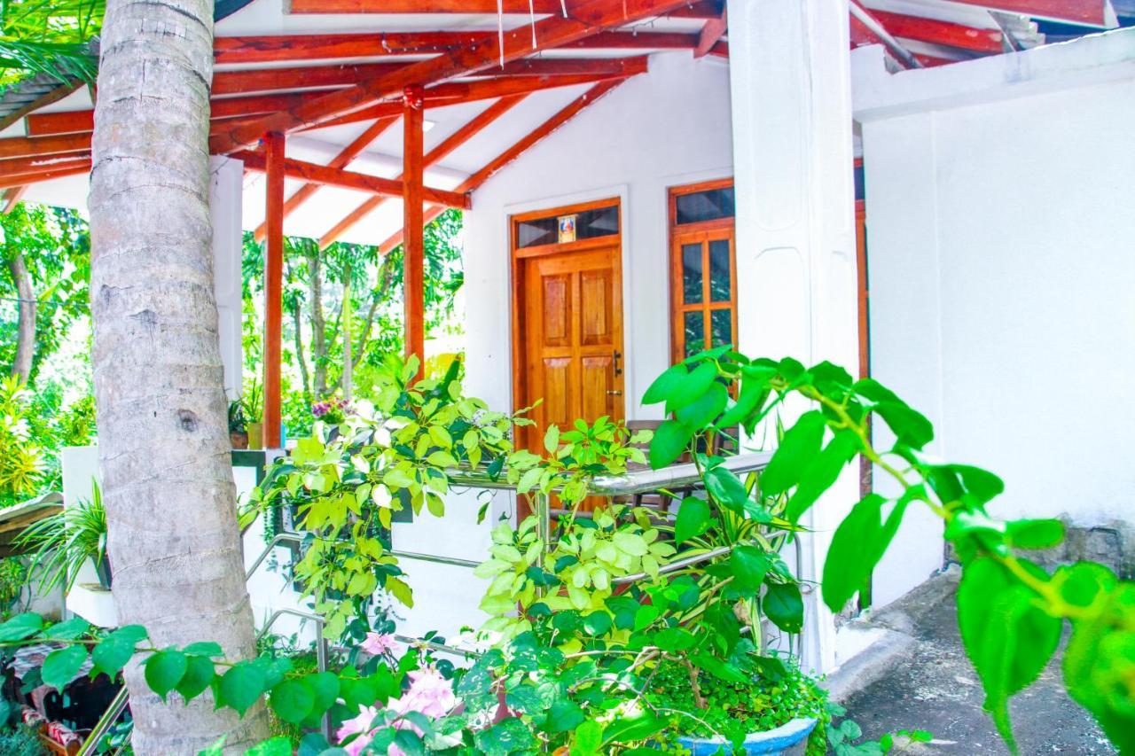 Sigiri Tarushan Home Stay Sigiriya Luaran gambar
