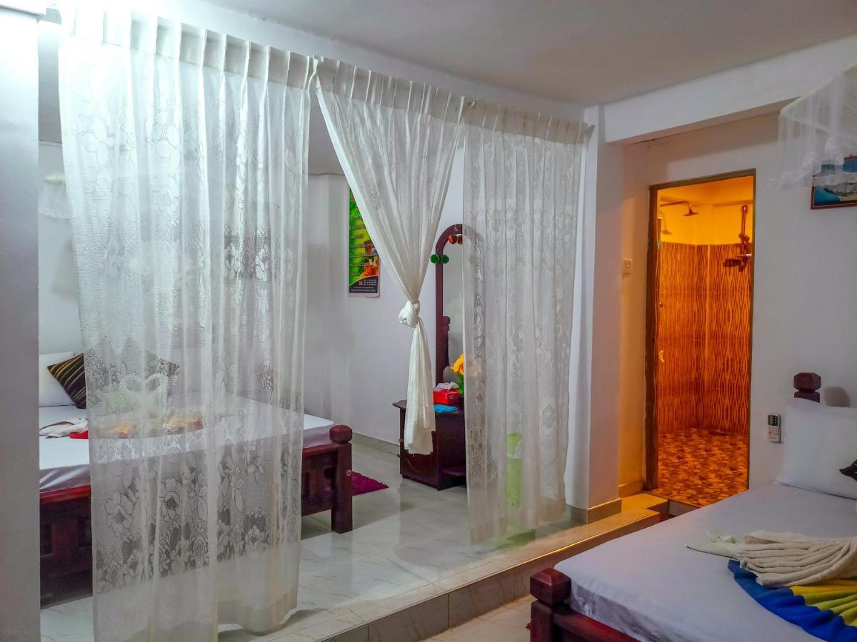 Sigiri Tarushan Home Stay Sigiriya Luaran gambar