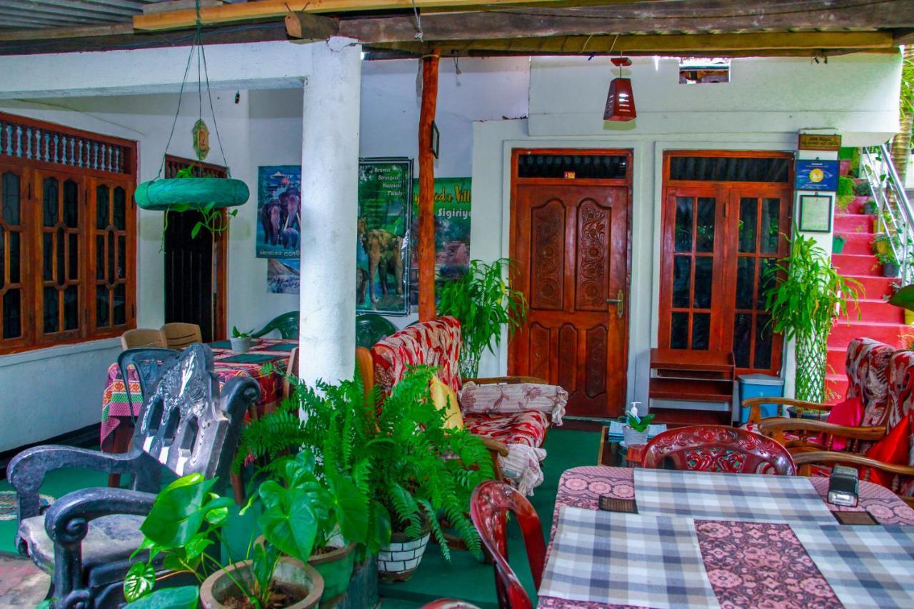 Sigiri Tarushan Home Stay Sigiriya Luaran gambar