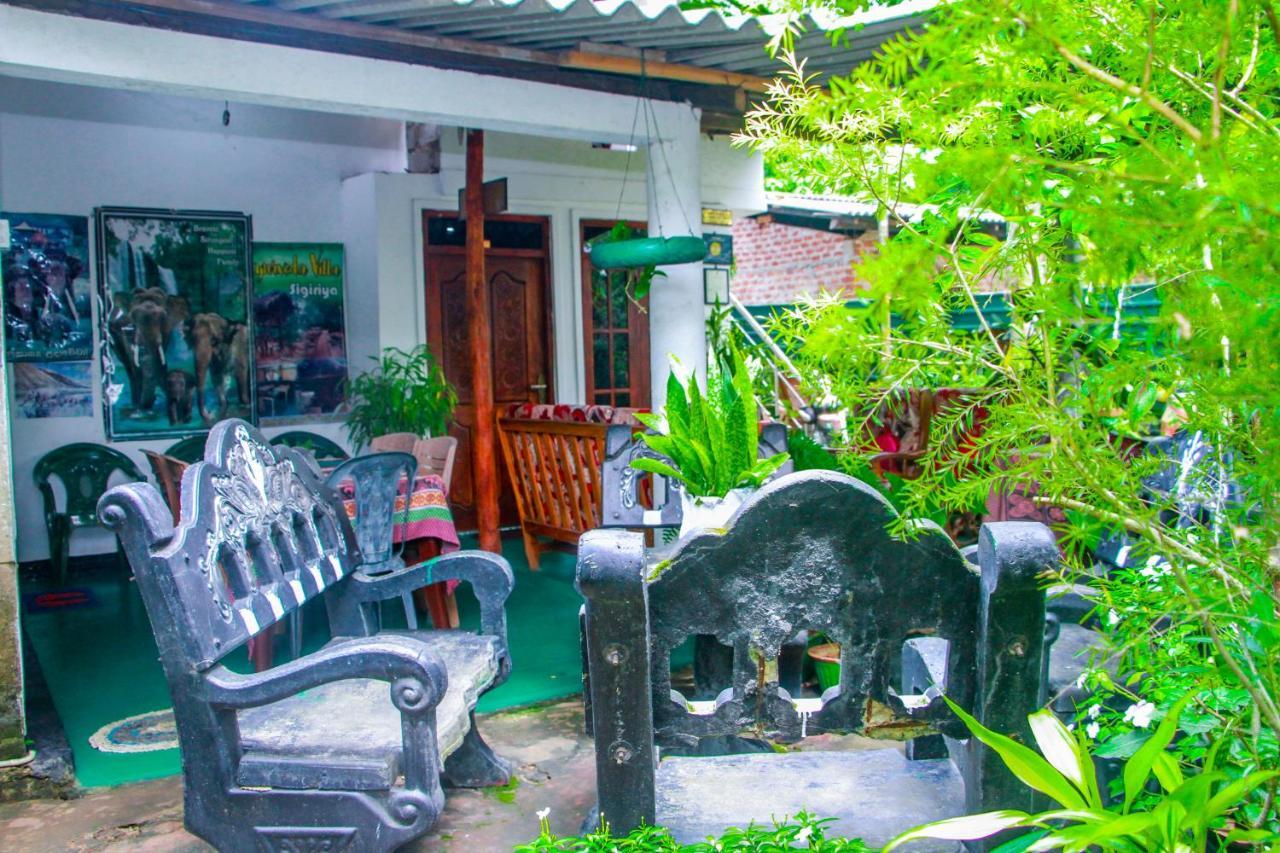 Sigiri Tarushan Home Stay Sigiriya Luaran gambar