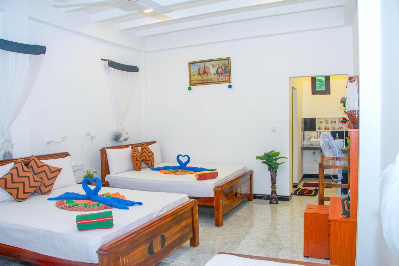 Sigiri Tarushan Home Stay Sigiriya Luaran gambar