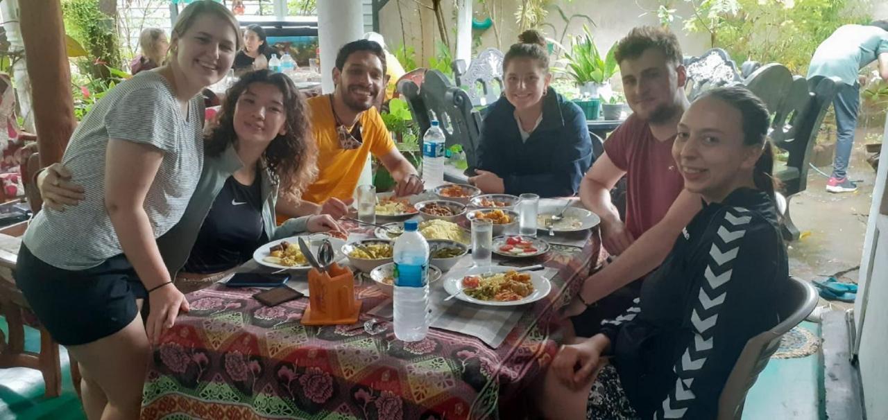 Sigiri Tarushan Home Stay Sigiriya Luaran gambar